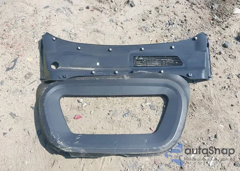 2021 Tesla Model Y Standard Range Rear-Wheel Drive из США, поврежденный, VIN 5YJYGDED4MF192824